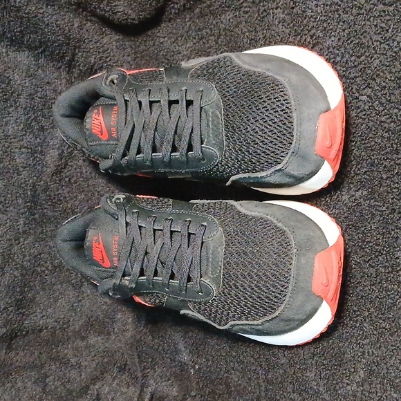 Nike Air Systm , Black/Red, Men's Size-8 - Picture 2 of 12